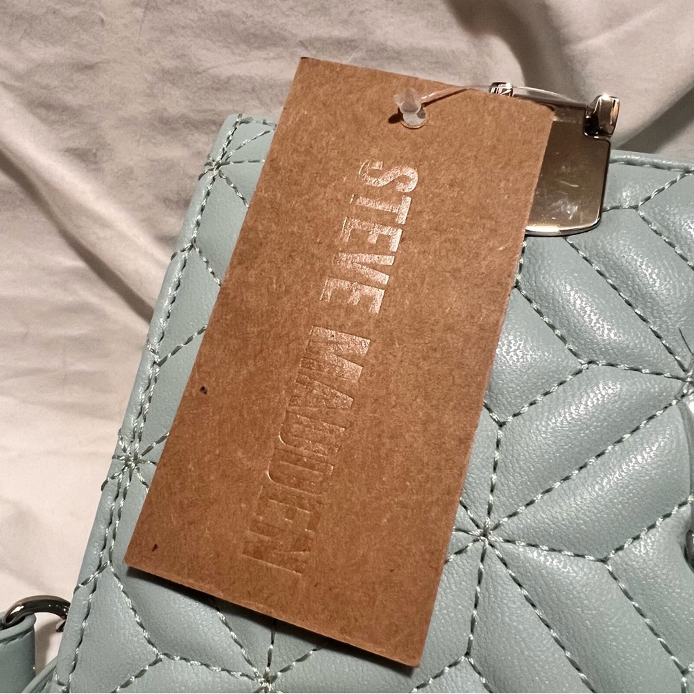 NWT Steve Madden Mint Green Quilted Hand Bag / Crossbody Removable Strap - Picture 3 of 10